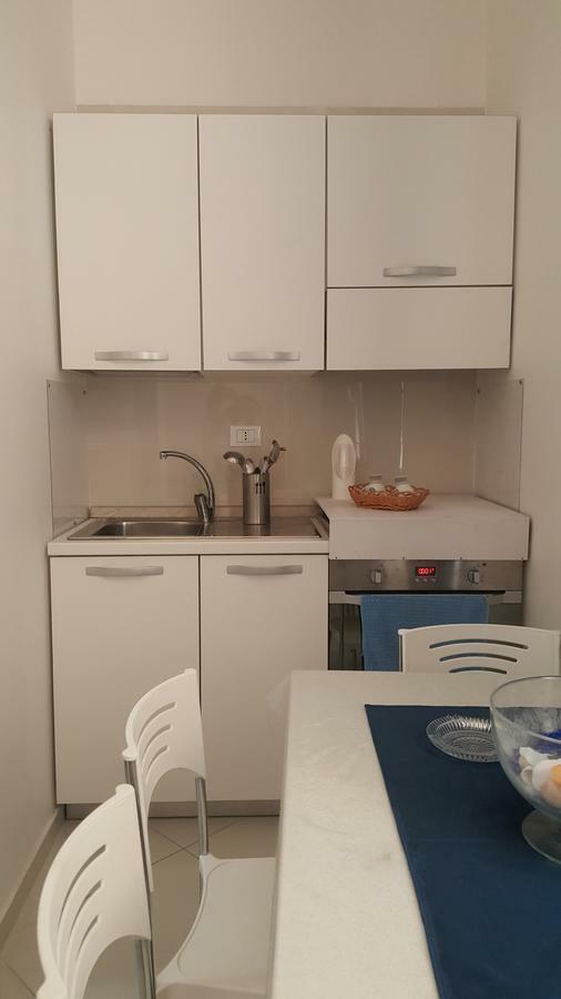 Bed and Breakfast Al Porticciolo Salerno Exterior foto