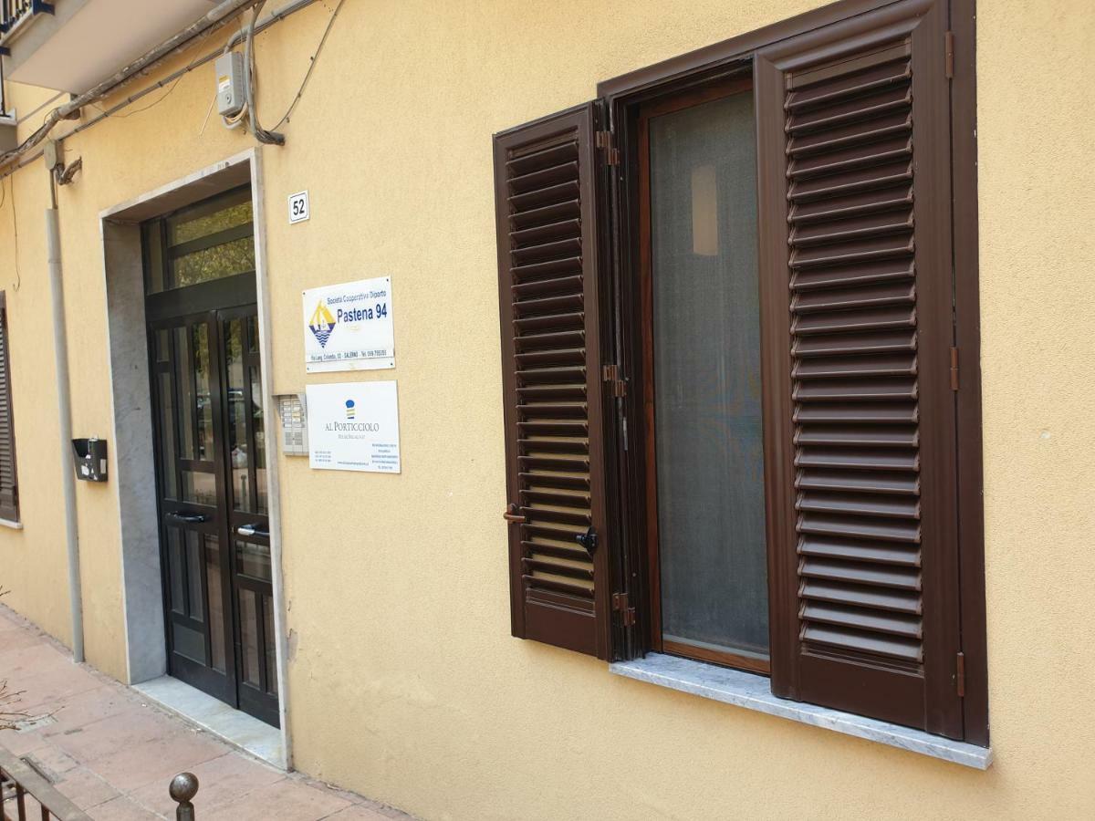 Bed and Breakfast Al Porticciolo Salerno Exterior foto