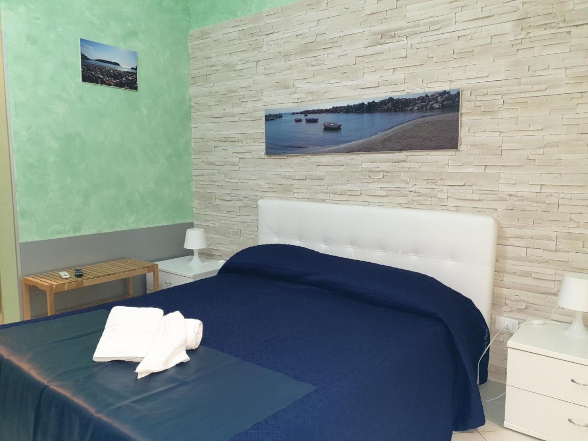Bed and Breakfast Al Porticciolo Salerno Exterior foto